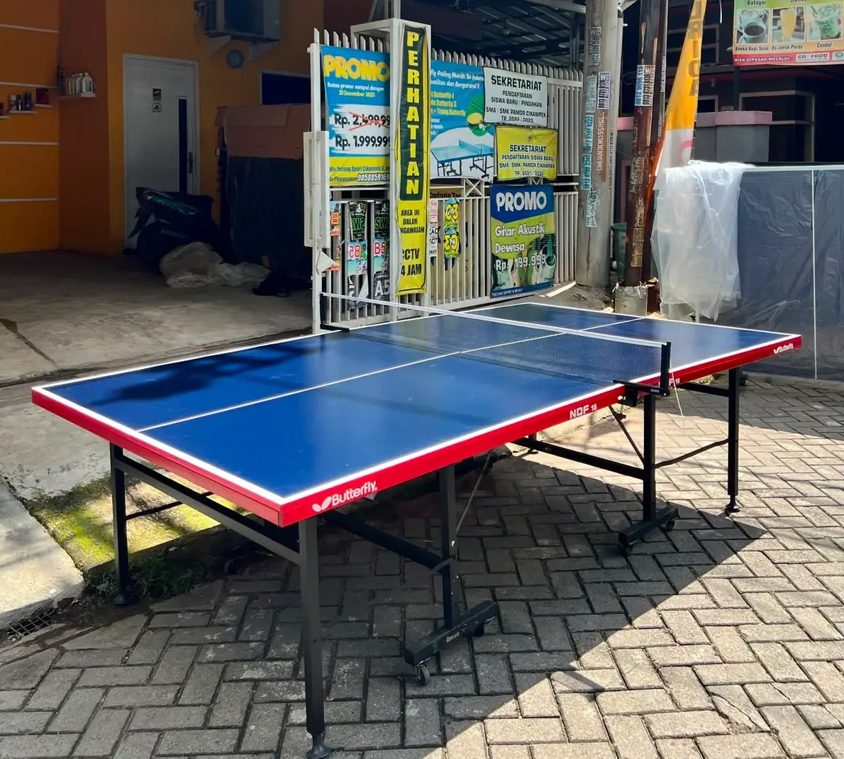 Meja Tenis